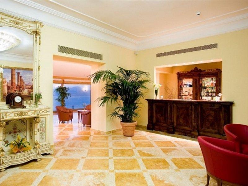 Grand Due Golfi 4* SantʼAgata sui Due Golfi