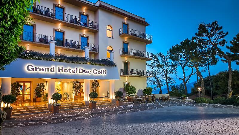 Grand Due Golfi Hotel SantʼAgata sui Due Golfi
