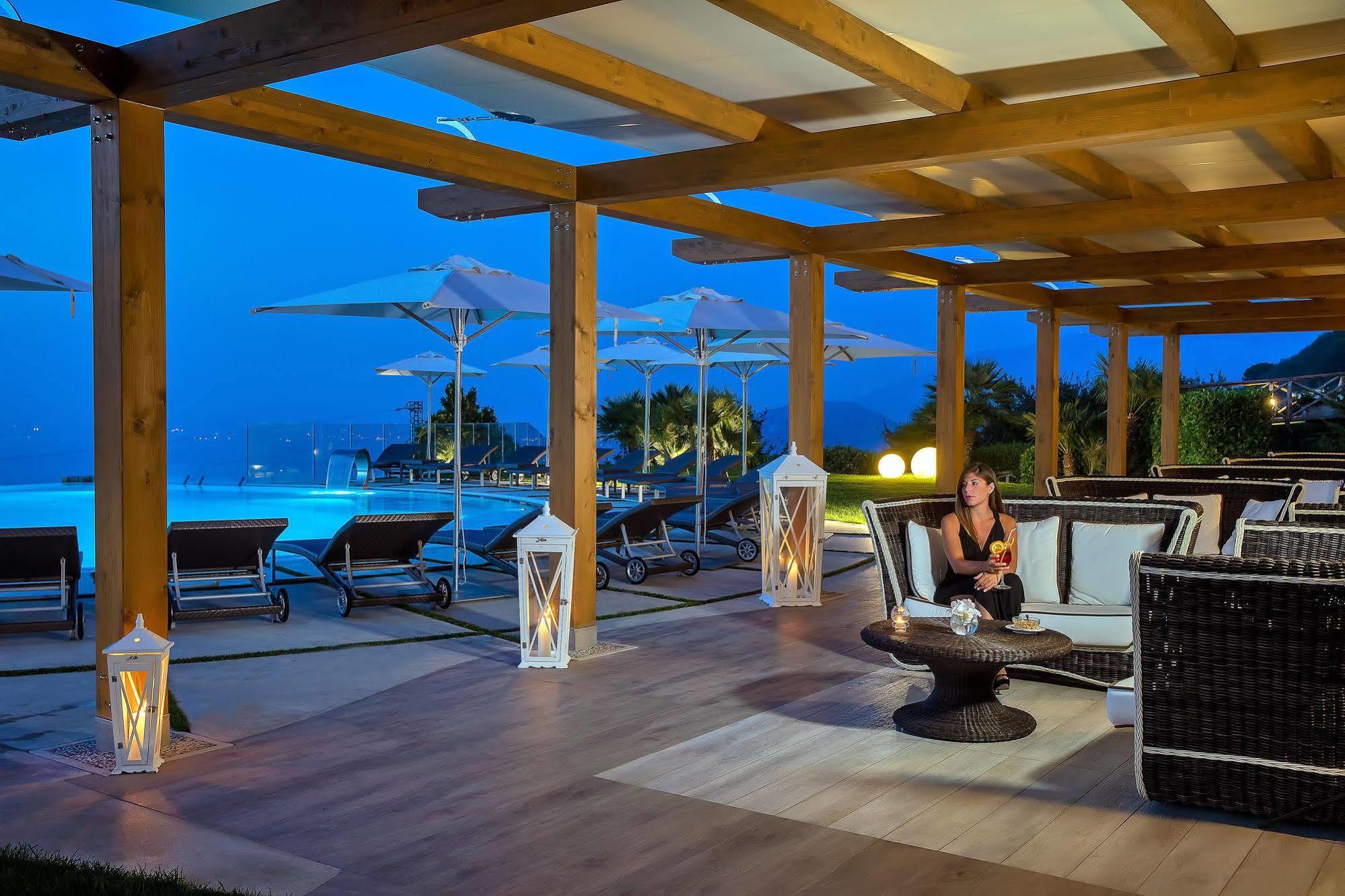 Grand Due Golfi 4*